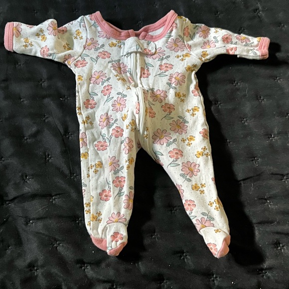 Set of 4 - Newborn Sleepers - Picture 3 of 4